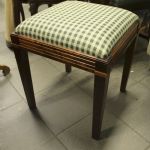 889 5201 STOOL